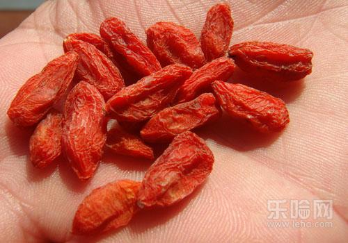 枸杞降血压的秘密揭晓，意想不到的神奇效果令人惊叹！