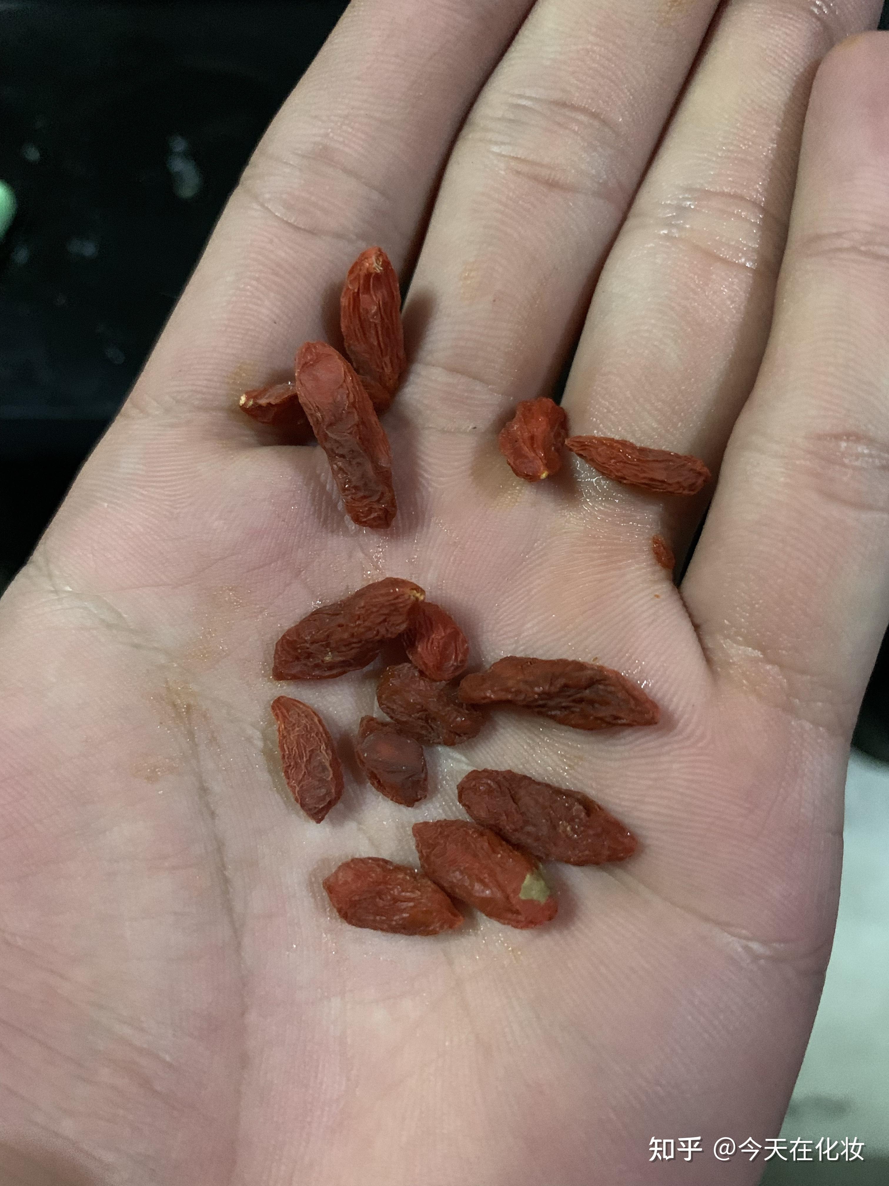 枸杞发霉了还能吃吗?一文揭秘发霉枸杞背后的真相与风险